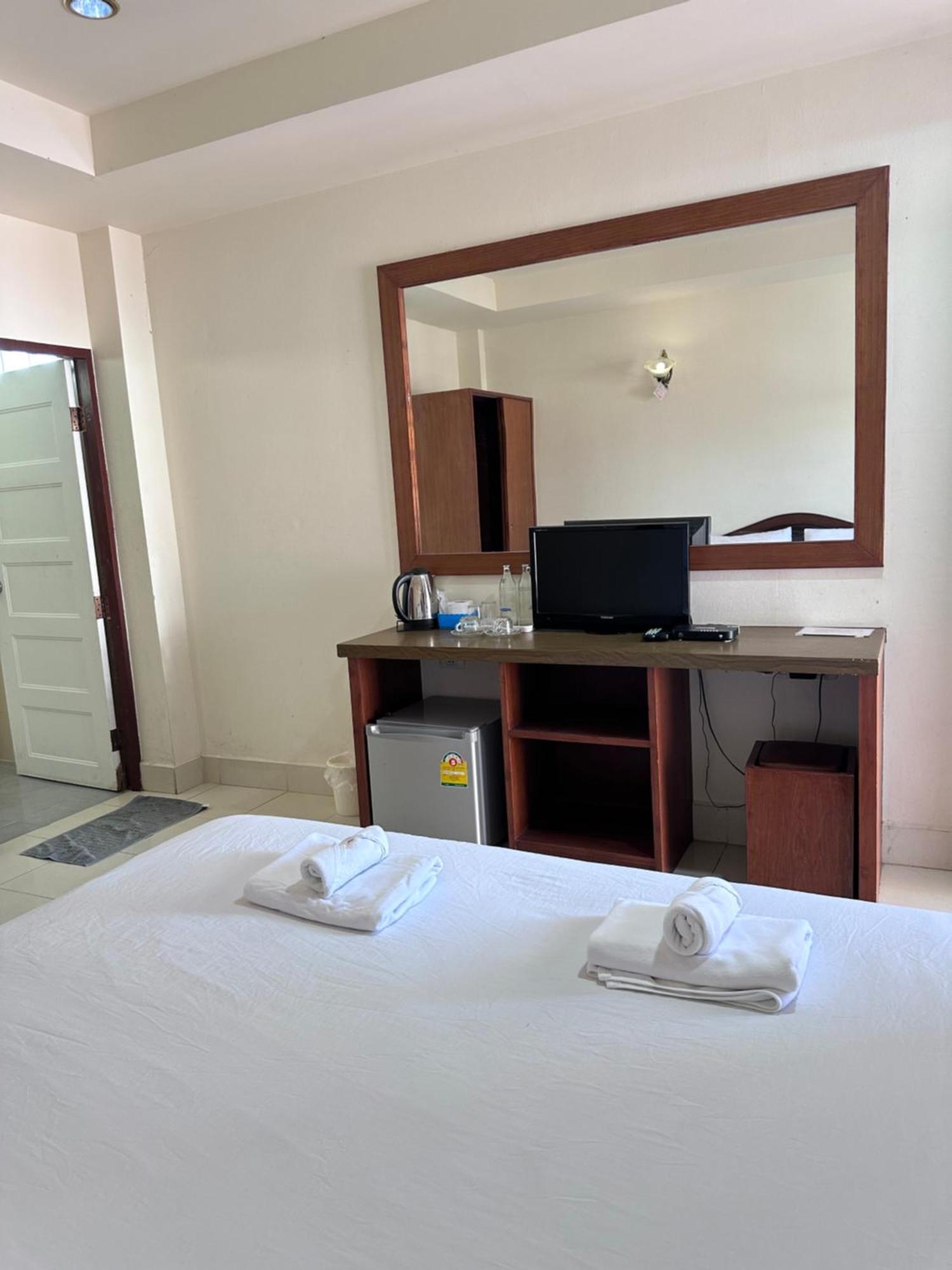 Phurafah Place Hotel โรงแรมภูระฟ้า เพลส Nan Eksteriør billede