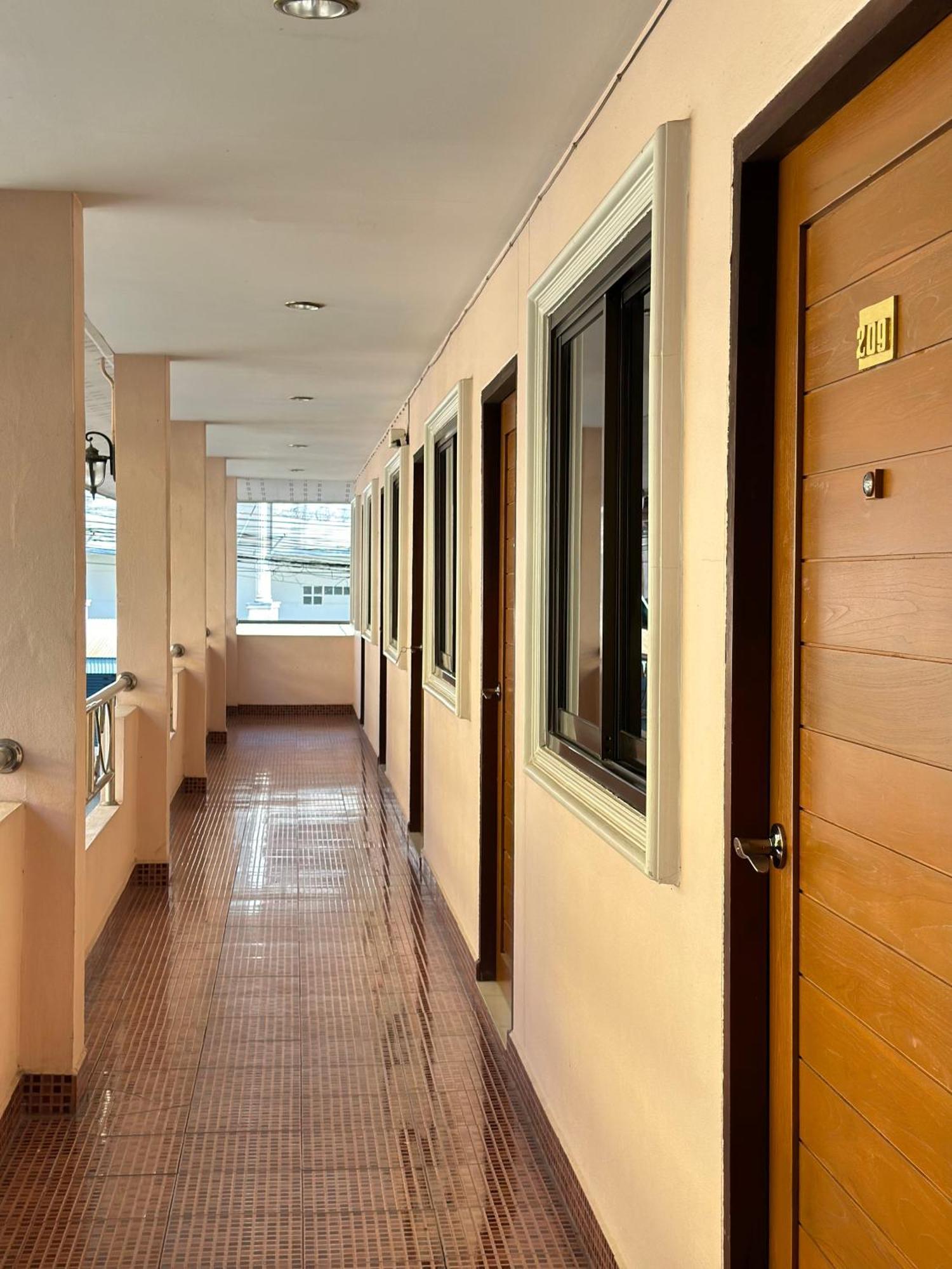 Phurafah Place Hotel โรงแรมภูระฟ้า เพลส Nan Eksteriør billede